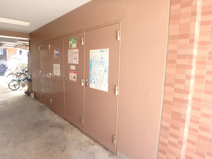 物件外観写真5　(建物設備)