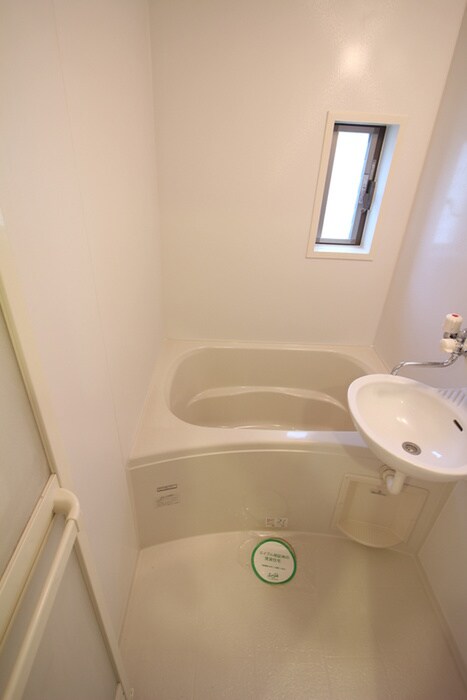 物件内観写真10　(バス／シャワールーム等)