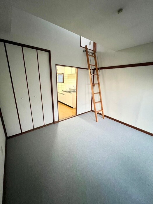 物件内観写真19　(居室)