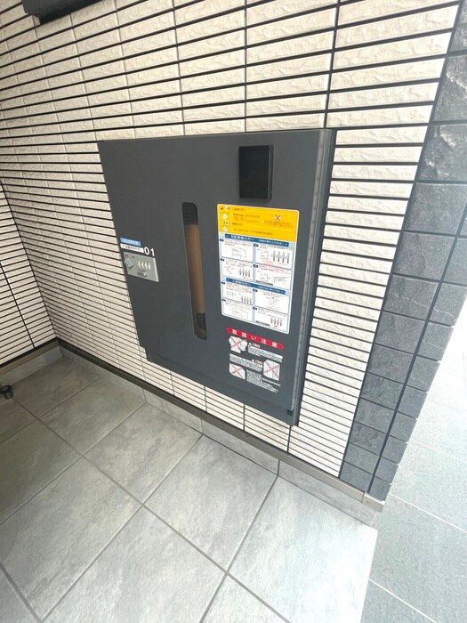 物件外観写真4　(建物設備)