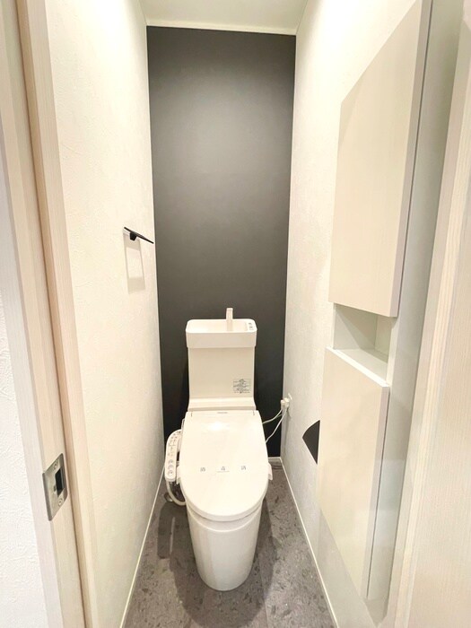 物件内観写真14　(トイレ)