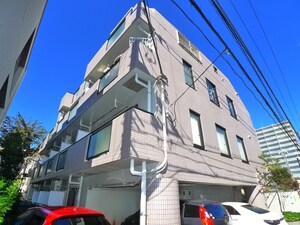 ホワイエ・ドゥ・ラメール外観写真