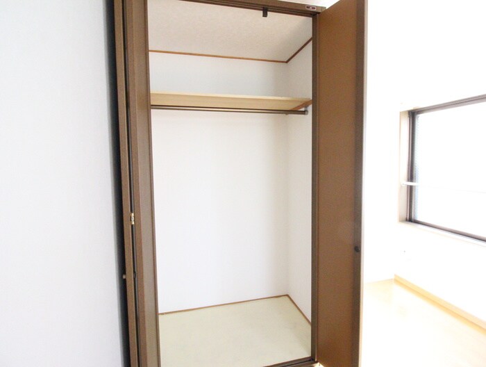 物件内観写真13　(収納)