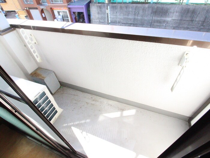 物件内観写真16　(ベランダ・バルコニー)