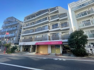 早苗エステートビル外観写真