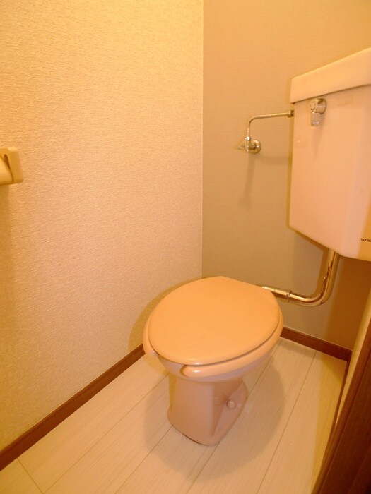 物件内観写真14　(トイレ)