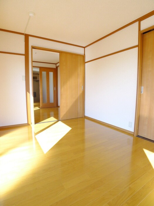 物件内観写真22　(居室)