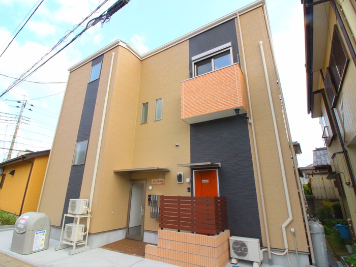 クレア堀崎町