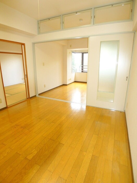 物件内観写真6　(居室)