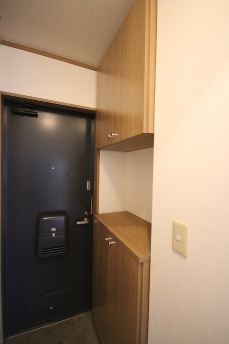 スクウェアーコートの靴箱