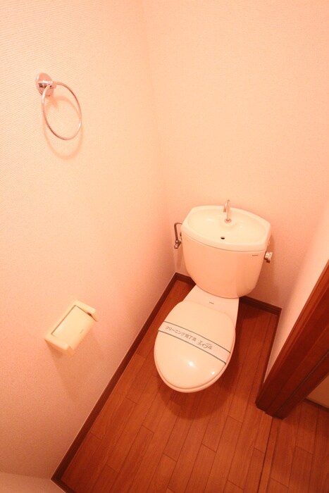 物件内観写真11　(トイレ)