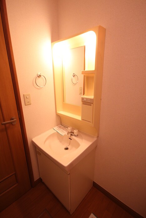 物件内観写真12　(洗面)