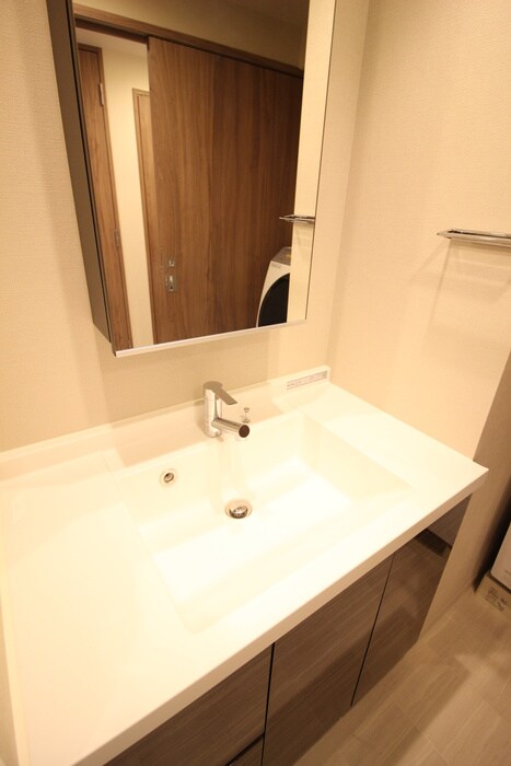 物件内観写真16　(洗面)