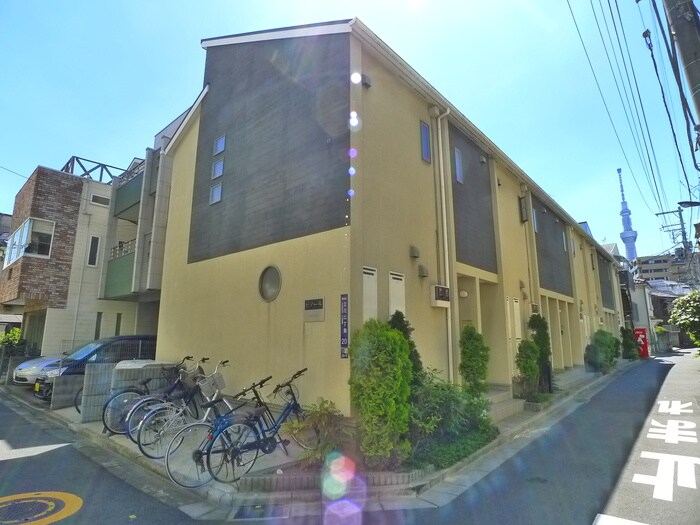 物件外観写真3　(外観写真)