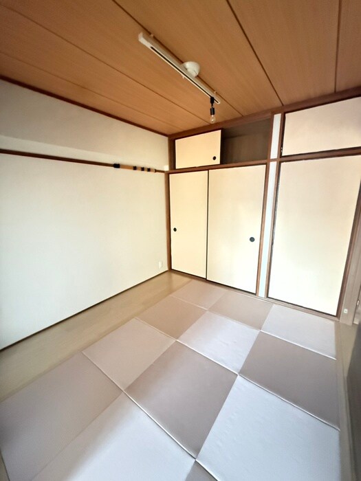 物件内観写真21　(居室)