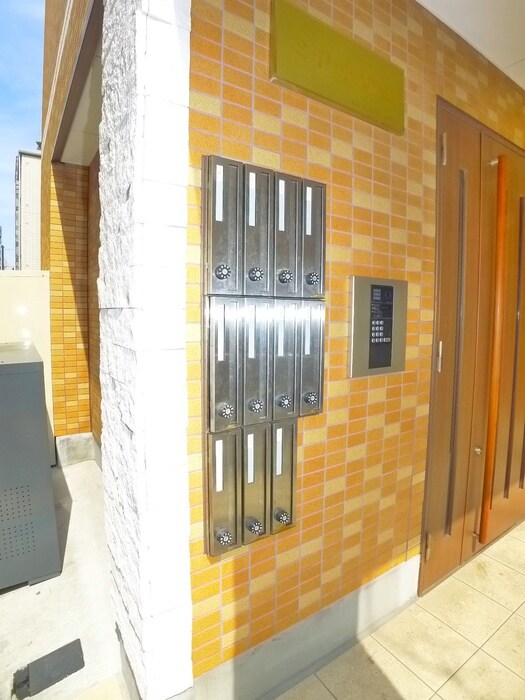 物件外観写真4　(建物設備)