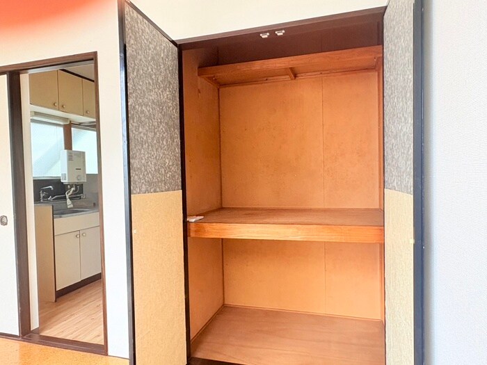 物件内観写真10　(収納)