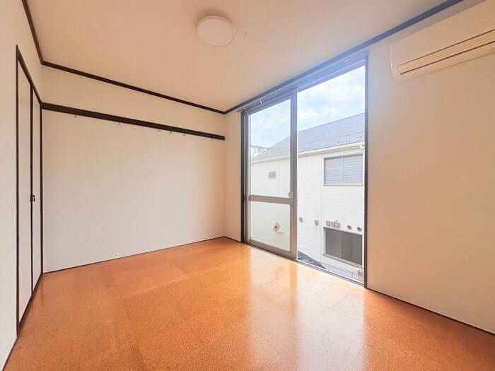 物件内観写真22　(居室)