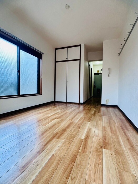 物件内観写真5　(居室)