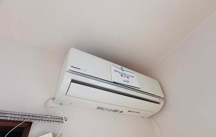 物件内観写真11　(室内からの展望)