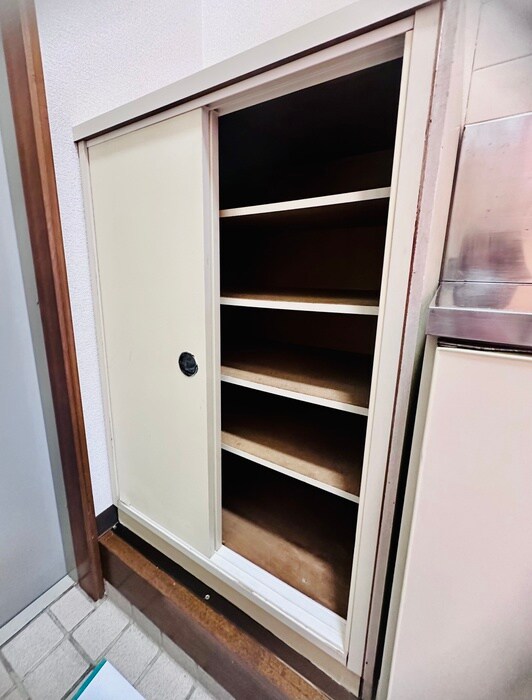 物件内観写真14　(靴箱)