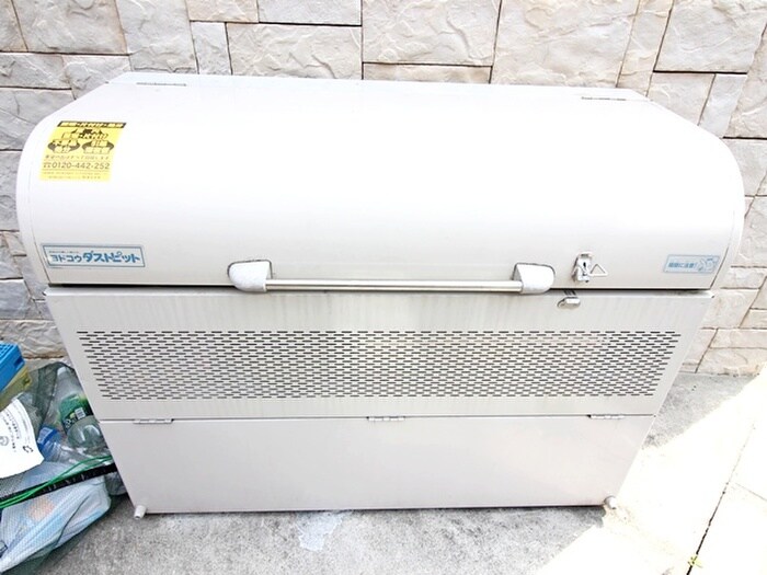 物件外観写真6　(建物設備)