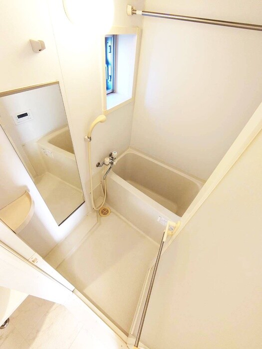 物件内観写真12　(バス／シャワールーム等)