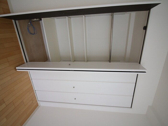 物件内観写真9　(収納)