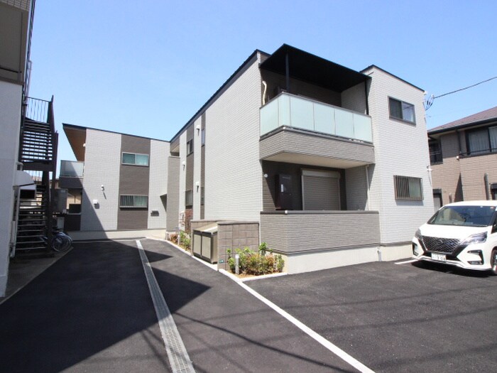 物件外観写真2　(外観写真)