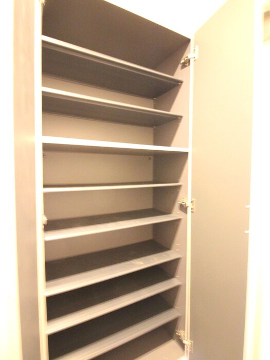 物件内観写真12　(靴箱)