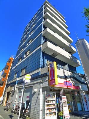 西片グリ－ンマンション外観写真