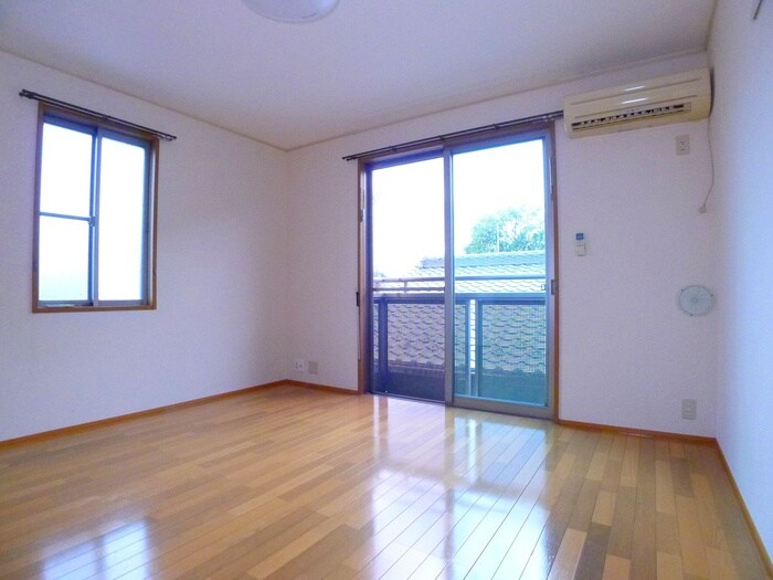 物件内観写真5　(居室)