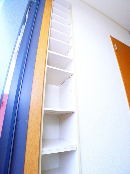 物件内観写真15　(靴箱)