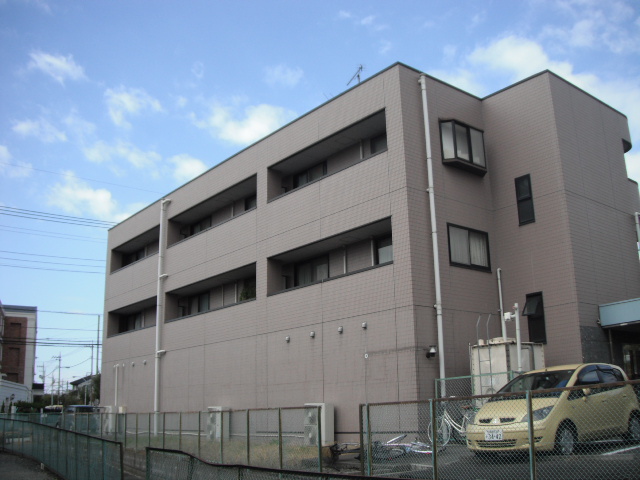 サンパトラ鶴川