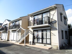 メルベ－ユ鴨宮Ａ外観写真