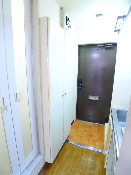 物件内観写真13　(靴箱)