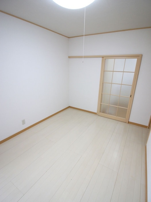 物件内観写真6　(居室)