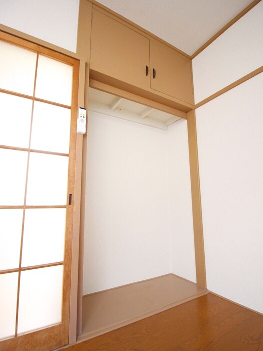 物件内観写真8　(収納)