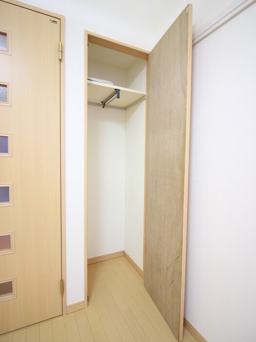 物件内観写真9　(収納)