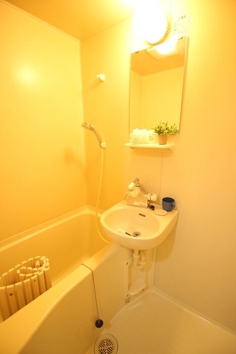 物件内観写真12　(バス／シャワールーム等)