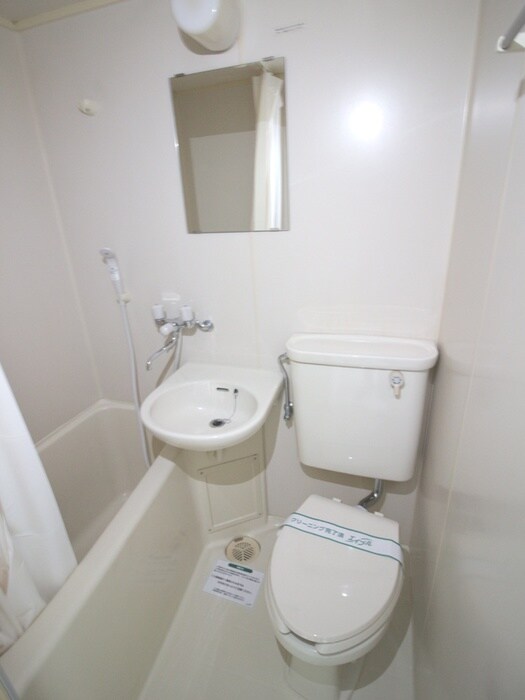 物件内観写真13　(トイレ)