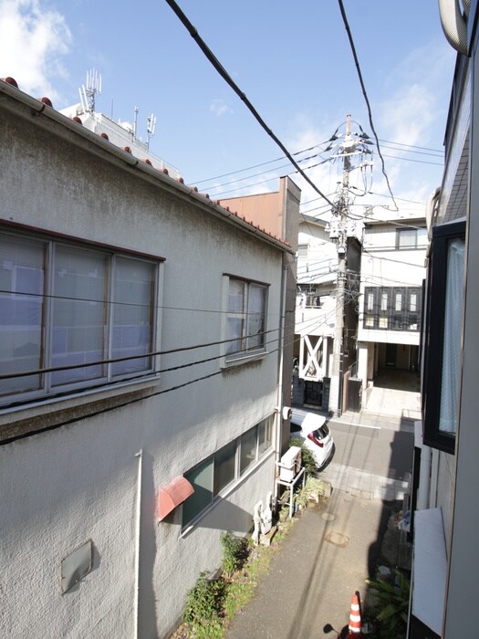 物件内観写真16　(室内からの展望)