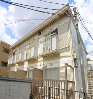 Ｙｅｌｌｏｗ　ＷａｒｂＩｅｒ外観写真