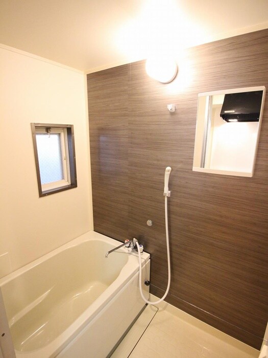 物件内観写真12　(バス／シャワールーム等)