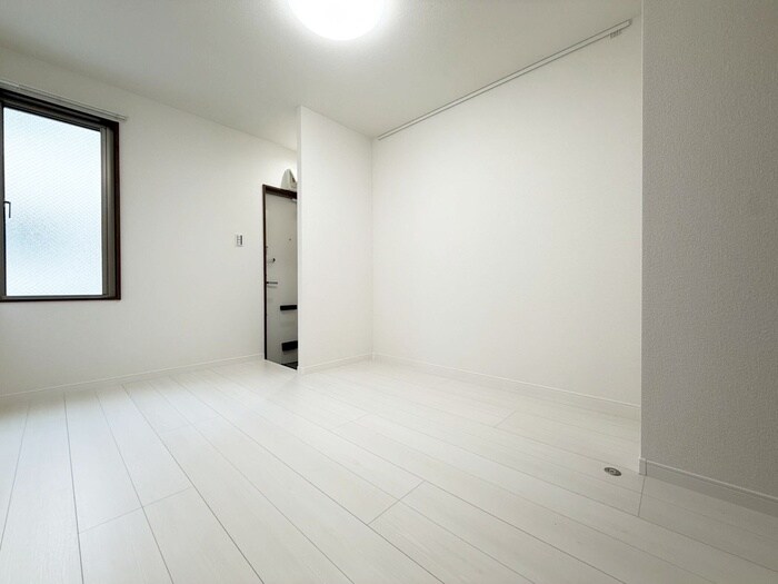 物件内観写真16　(居室)