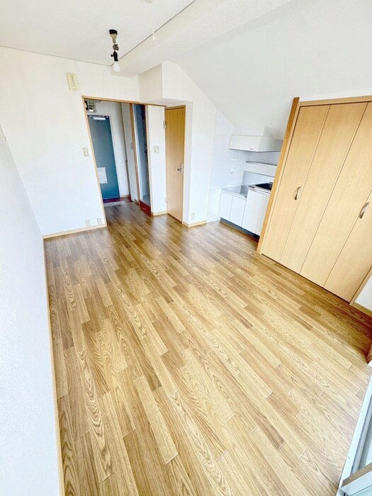 物件内観写真9　(居室)