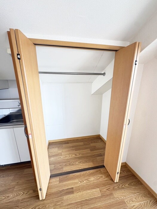 物件内観写真11　(収納)