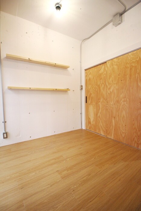 物件内観写真19　(居室)