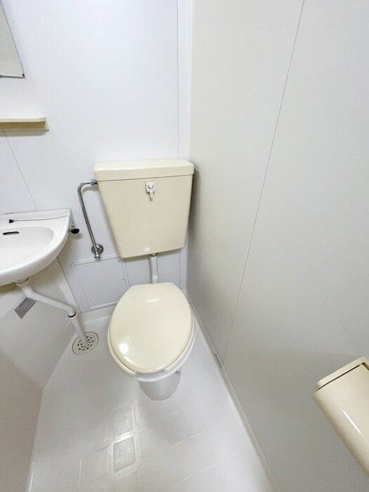 物件内観写真12　(トイレ)