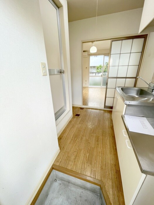 物件内観写真20　(玄関)